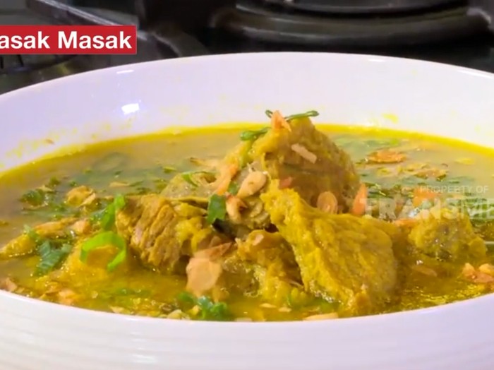 Resep Soto Daging dan Jeroan Kuah Kuning Bening Resep Soto Daging dan Jeroan Kuah Kuning Bening