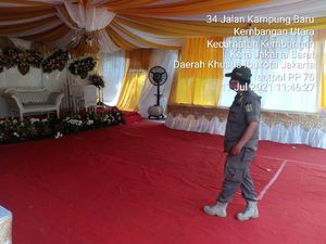 Tepergok Sidak Satpol PP, Dekorasi Resepsi Nikahan Warga di Jakbar Dibongkar