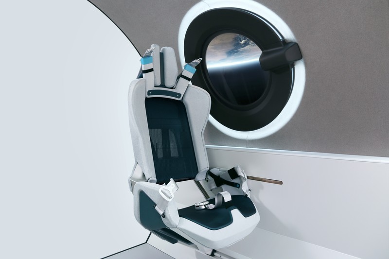 Richard Branson Welcomes VSS Unity Home from Second Supersonic Flight. May 29th 2018