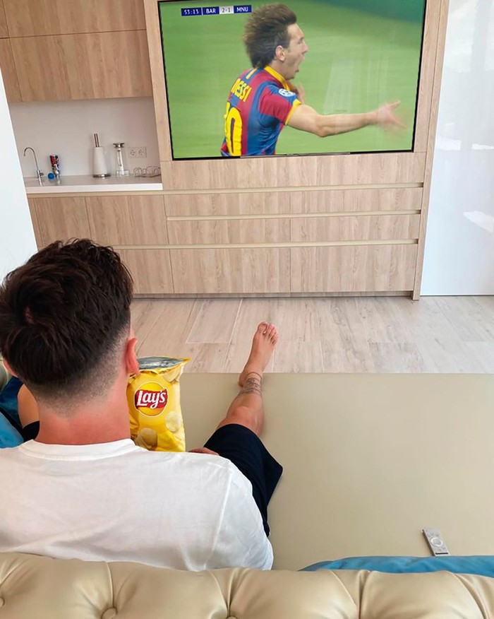 Seru Banget! Momen Messi Nikmati Cake Buah dan Ngemil Bareng Keluarga Seru Banget! Momen Messi Nikmati Cake Buah dan Ngemil Bareng Keluarga