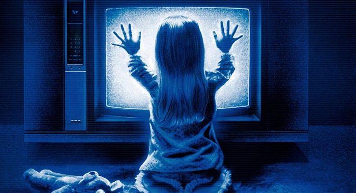 7 FIlm Horor Klasik yang Jadi Easter Egg di Trilogi Fear Street Netflix 7 FIlm Horor Klasik yang Jadi Easter Egg di Trilogi Fear Street Netflix