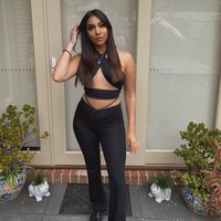 Belinha memberikan detail berapa banyak penghasilannya sebagai lollipop lady. Lollipop lady adalah sebutan untuk wanita yang bekerja sebagai petugas penyebrangan atau mengatur lalu lintas. Ia sendiri bekerja untuk sebuah situs konstruksi di Melbourne, Australia. Foto: Instagram @_spicytapatio