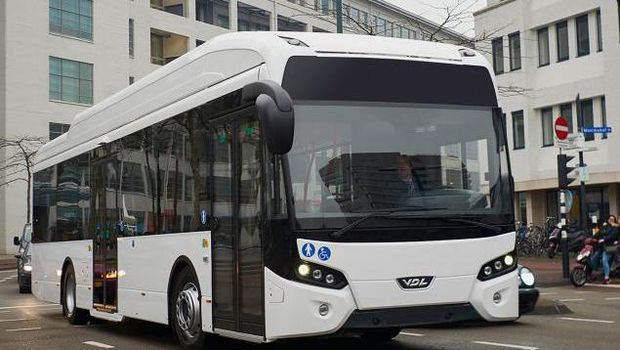 Bus Listrik Amsterdam