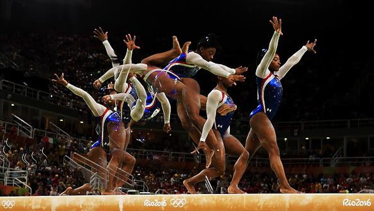 Olimpiade tak hanya ditunggu para Atlet, fotografer pun menunggu ajang ini untuk abadikan momen yang memukau mata. Berikut beragam foto memukau di Olimpiade Rio