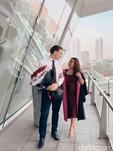 Foto pasangan Tamara dan Robert.