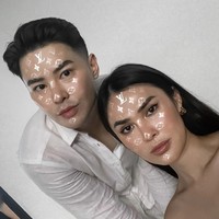 @indonesiabutuhfeminis mengingatkan pada Michelle Halim untuk tidak mudah mengucapkan kata-kata yang menyinggung kepada orang lain. Pasalnya dalam unggahannya Michelle sempat menyebut model Victoria’s Secret berpenampilan burik. “Jempol mudah banget ya ngatain orang lain. Emang kamu yang paling sempurna rasanya,” tulis @indonesiabutuhfeminis di unggahannya Senin (12/7/2021).Foto: Dok. Instagram @michellehalim