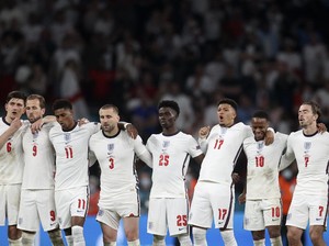 Inggris Ganti Formasi Lawan Italia, Awalnya sih Menjanjikan...