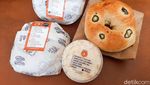 Sarapan Nikmat Pakai Bagel Pelangi Isi Krim Stroberi yang Asam Segar
