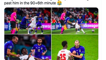 Chiellini sepertinya terus mengincar Saka sampai akhir pertandingan. Foto: Twitter