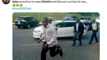 Saka kini sampai ketakutan jika melihat Chiellini dan Bonucci. Foto: Twitter