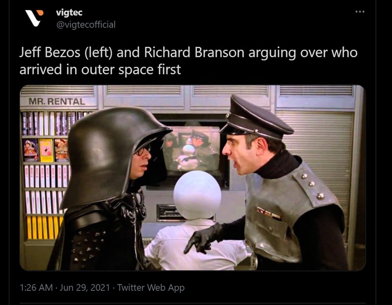 Meme Richard Branson ke Luar Angkasa