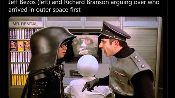 Mungkin begini jadinya kalau Jeff Bezos dan Richard Branson adu mulut soal siapa yang ke luar angkasa duluan. Foto: Screenshot/Twitter