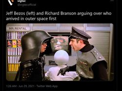 Richard Branson Terbang ke Luar Angkasa Jadi Bahan Meme Kocak