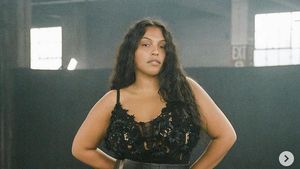 8 Potret Model Plus-Size Victorias Secret, Diprotes Selebgram Indonesia