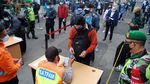 Pemeriksaan STRP di Stasiun Bogor Bikin Antrean Penumpang Mengular