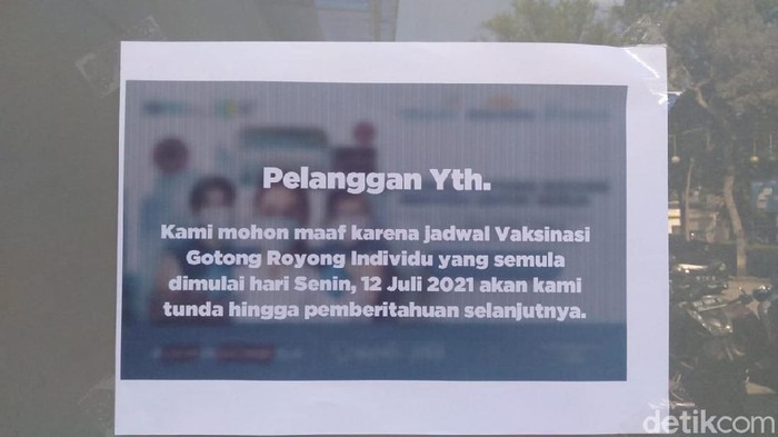 Penundaan vaksinasi gotong royong individu berbayar di Kimia Farma Supratman Bandung Penundaan vaksinasi gotong royong individu berbayar di Kimia Farma Supratman Bandung