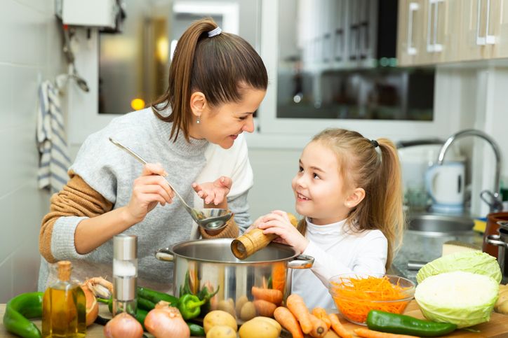 6 Pola Makan Ini Bantu Perkuat Daya Tahan Tubuh Si Kecil Saat Pandemi