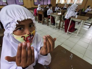 Pandemi Bukan Cuma Urusan Nakes & Pemerintah, tapi Masyarakat