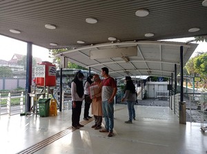 Masih Ada Warga Tak Tahu Wajib Bawa STRP untuk Naik TransJ Mulai Hari Ini