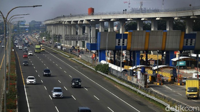 Ada PPKM Darurat, Kini Tol Jagorawi Lancar PPKM Darurat telah memasuki hari ke-11. Arus lalu lintas di tol JakartaβBogorβCiawi (Jagorawi) lancar.