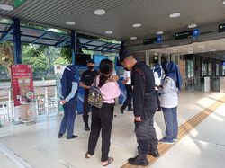 Masih Ada Warga Kesulitan Akses JAKI untuk Dapat STRP Naik TransJ