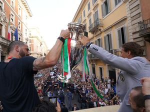 Fans Argentina Ikut Rayakan Keberhasilan Italia Juara Euro 2020