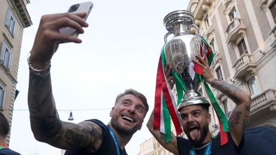 Euforia Italia Jadi Raja Sepakbola Eropa