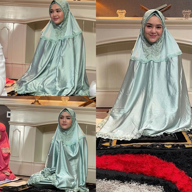 Penampilan Amanda Manopo memakai mukena ini banjir pujian netizen. Cantik Masya Allah Manda, puji akun @anayaumiliftitah. Mukenanya cantik, orangnya lebih cantiik, ujar pengguna Istagram @khalisa.co1. Foto: Dok. Instagram @amandamanopomukena.