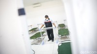 Kehadiran GOR Matraman sebagai tempat isolasi mandiri pasien Covid-19 untuk menindaklanjuti Keputusan Gubernur DKI Jakarta Nomor 891 Tahun 2021 tentang Penetapan Lokasi Isolasi di Jakarta.