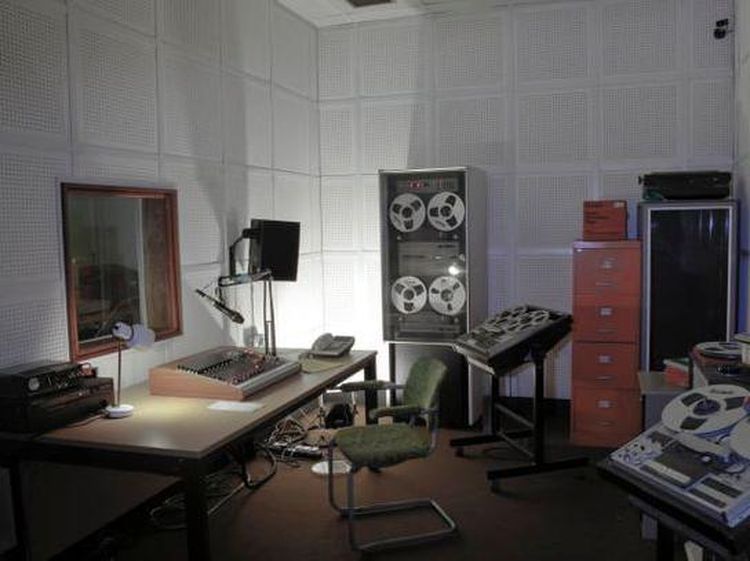 Foto Bunker Nuklir Bawah Tanah Terseram Inggris