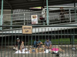 Jasa Servis HP di PGC Turun ke Jalan Imbas Mal Ditutup