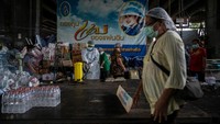Pada hari ini, Thailand mencatat ada 8.656 infeksi dan 80 kematian. Secara keseluruhan, kasus COVID-19 di Thailand telah mencapai 345.027 dengan jumlah orang meninggal sebanyak 2.791. Sirachai Arunrugstichai/Getty Images
