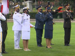 Jokowi Lantik Perwira TNI-Polri di Istana, Ini Daftar Adhi Makayasa 2021