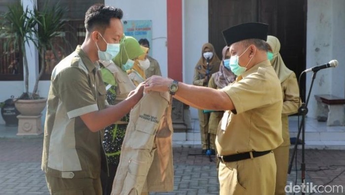 Menjelang Idul Adha 1442 Hijriah, 254 petugas pemantau hewan kurban telah disiapkan Pemkab Blitar. Mereka menjalankan tugas pada 19-23 Juli mendatang.
