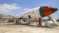 Restoran bertema penerbangan ini dihiasi bendera Palestina dan Yordania dan dinamakan ‘Restoran Maskapai Penerbangan Palestina-Yordania dan Kedai Kopi Al-Sairafi Nablus’.