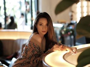 Pesona Beiby, Asisten Pribadi Baru Hotman Paris yang Hobi Ngemil Donat