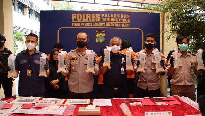 Polres Pelabuhan Tanjung Priok gagalkan penyelundupan ekspor benur senilai Rp 6 M