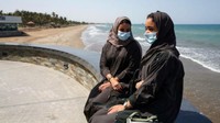 Selanjutnya masih di wilayah Timur Tengah yaitu Oman yang melarang WNi masuk ke negara tersebut.  Otoritas Oman mengatakan peraturan ini berlaku sejak 9 juli 2021. MOHAMMED MAHJOUB/AFP via Getty Images