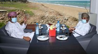 Hal tersebut juga berlaku untuk traveler yang  berada di Indonesia dalam 14 hari terakhir. Selain itu Oman juga melarang wargnya untuk berpergian ke Indonesia. MOHAMMED MAHJOUB/AFP via Getty Images
