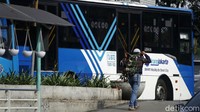 Bagi pengguna TransJakarta yang hendak mendapatkan informasi lebih lanjut tentang STRP, dapat melihat informasi lengkap melalui website jakevo.jakarta.go.id atau melalui aplikasi JAKI.