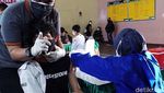 2 Ribu Pelajar di Bandung Disuntik Vaksin COVID-19