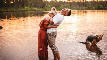 Photobomb yang tidak terlupakan. Foto: dok Bored Panda