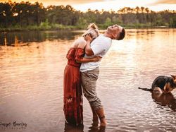 Deretan Penampakan di Foto yang Keren dan Bikin Ngakak