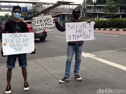 Turun ke Jalan, Pedagang di PGC: Nggak Buka Toko Tapi Disuruh Bayar
