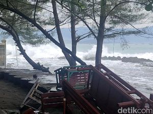 Prakiraan Cuaca DIY Hari Ini: Waspada Hujan Lebat dan Gelombang Tinggi