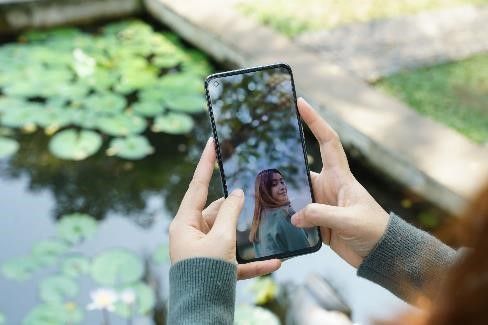 OPPO Reno6