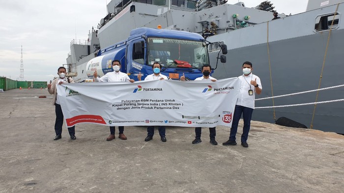 PT Pertamina (Persero) melaksanakan pelayanan Bahan Bakar Minyak (BBM) perdana untuk kapal perang Angkatan Laut India, INS Kiltan (P30) dengan jenis produk Pertamina Dex sebesar 154 Kilo Liter (KL) di Pelabuhan Belawan, Medan, Sumatera Utara.