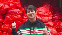 Dalam curhatan itu, Rizky Billar menyebut ada orang yang pura-pura baik tapi ternyata menusuknya tiba-tiba. Foto: Instagram Rizky Billar