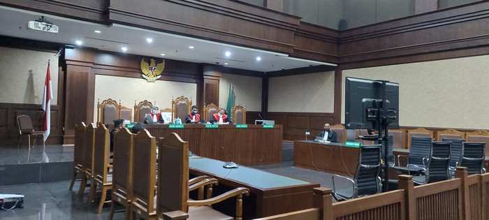 Sidang vonis PNS Tajir Rohadi