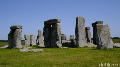 Foto Stonehenge yang Megah, Saksi Sejarah Ribuan Tahun Inggris